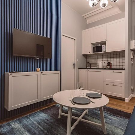 Apartamento Le Méditerranéen, face à la Cathédrale - 2D Reims Exterior foto